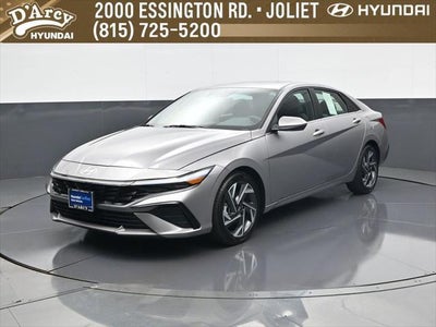2024 Hyundai Elantra SEL 4DR Sedan