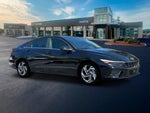 2024 Elantra Thumbnail 10