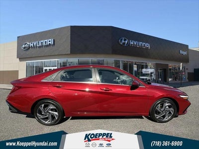 2024 Hyundai Elantra SEL 4DR Sedan