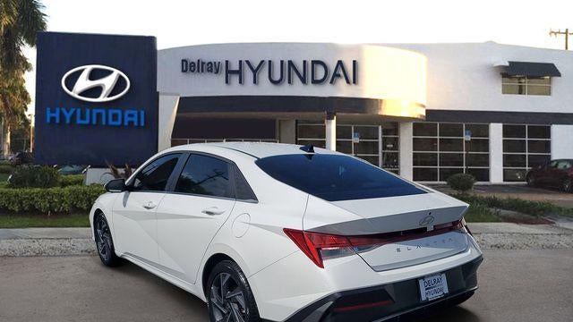 2025 Hyundai ELANTRA SEL Convenience