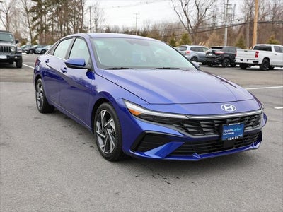 Photo of a 2025 Hyundai Elantra SEL Convenience 4DR Sedan for sale