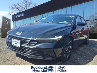 Photo of a 2025 Hyundai Elantra SEL Convenience 4DR Sedan for sale