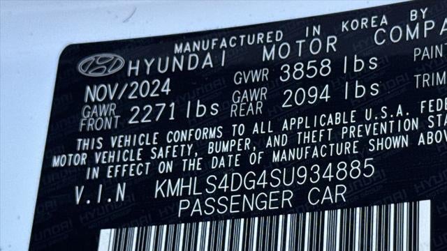 2025 Hyundai ELANTRA SEL Convenience