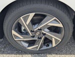2025 Elantra Thumbnail 11