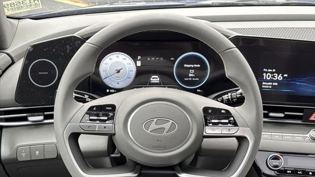 2025 Hyundai ELANTRA SEL Convenience