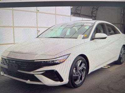 2025 Hyundai Elantra SEL Convenience 4DR Sedan