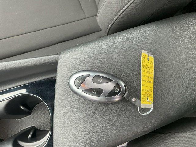 2026 Hyundai Elantra - $26,489