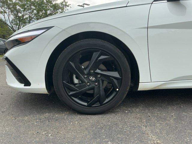 2026 Hyundai Elantra - $26,200