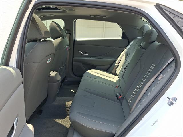 2026 Hyundai Elantra - $23,560