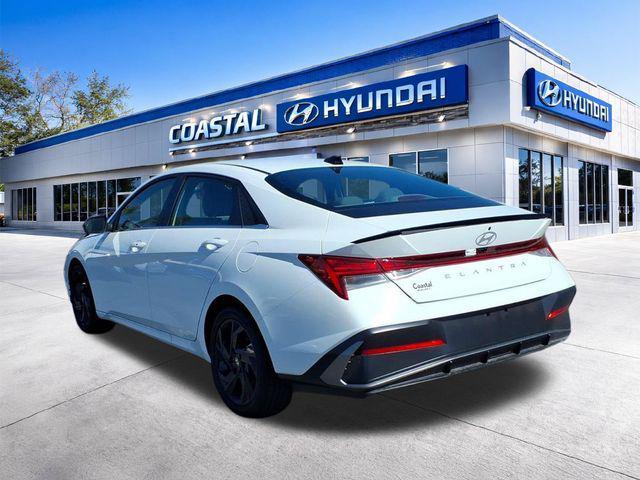 2026 Hyundai Elantra - $26,698