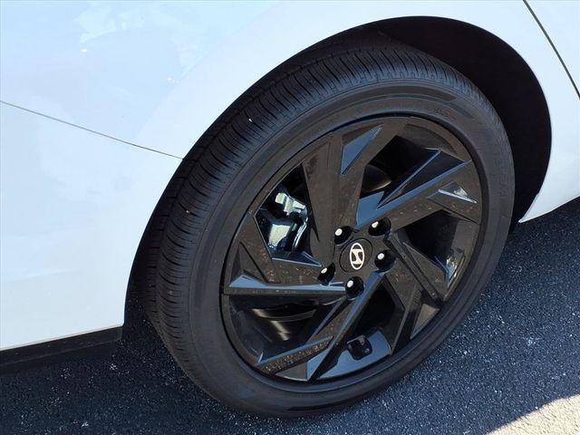 2026 Hyundai Elantra - $26,698