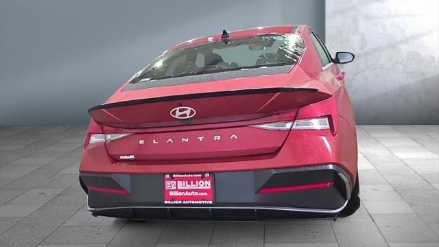2026 Hyundai ELANTRA SEL Sport Premium
