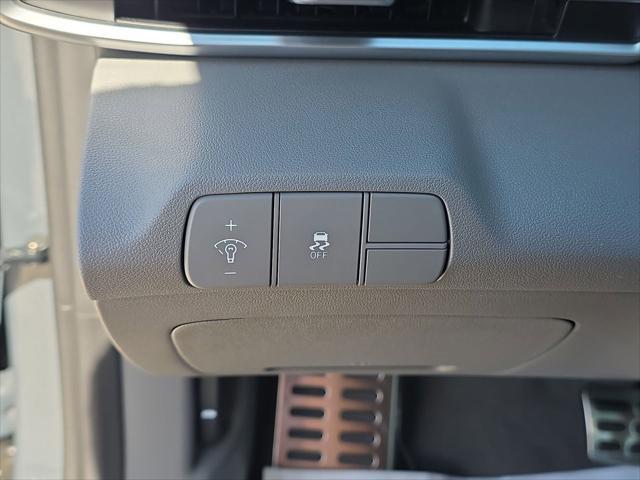 2026 Hyundai Elantra - $23,221