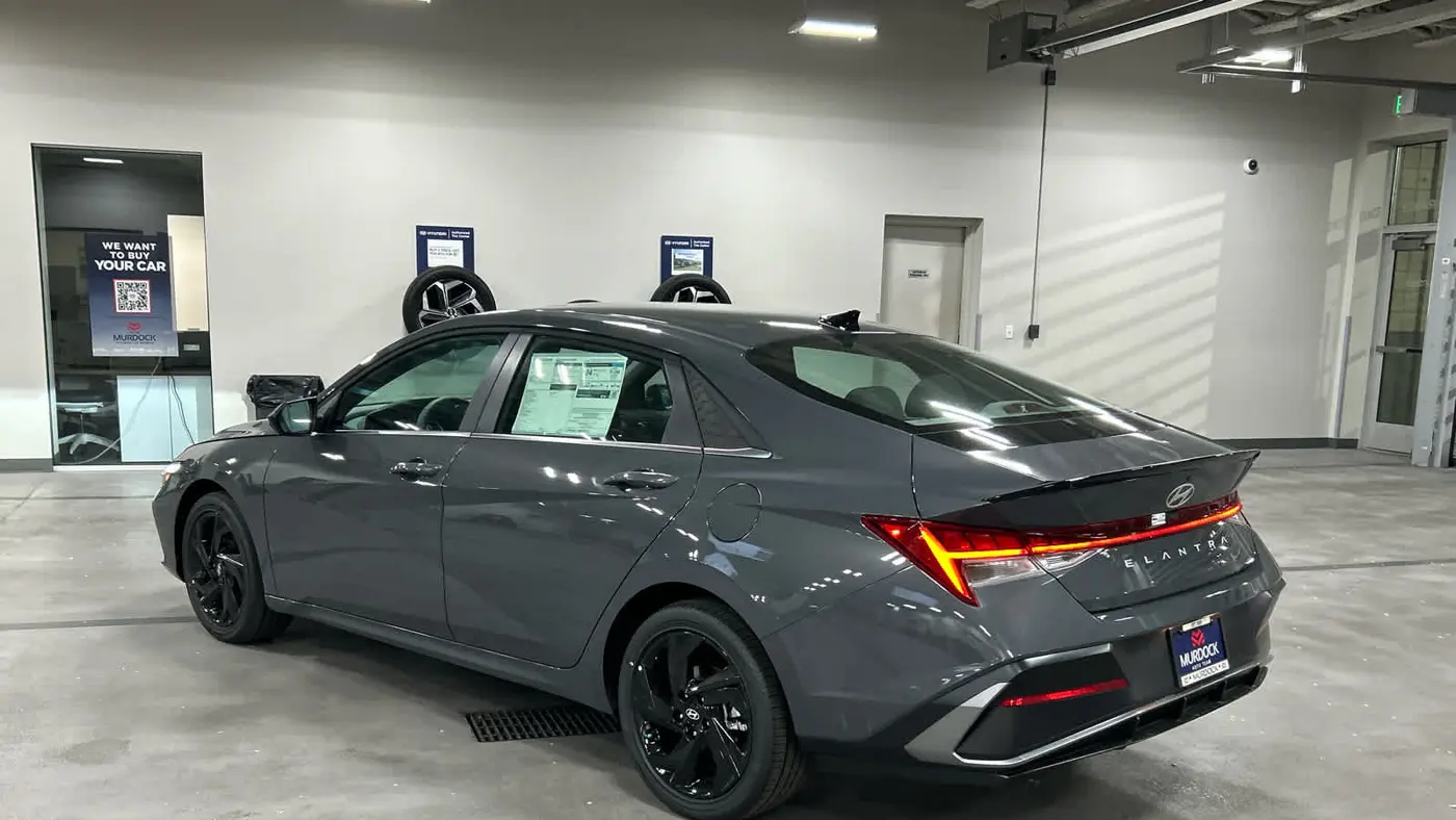 2026 Hyundai ELANTRA SEL Sport Premium
