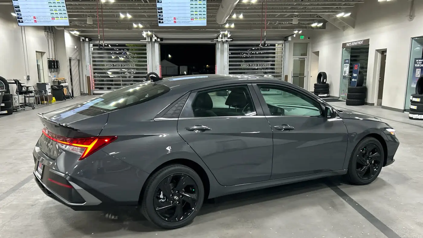 2026 Hyundai ELANTRA SEL Sport Premium