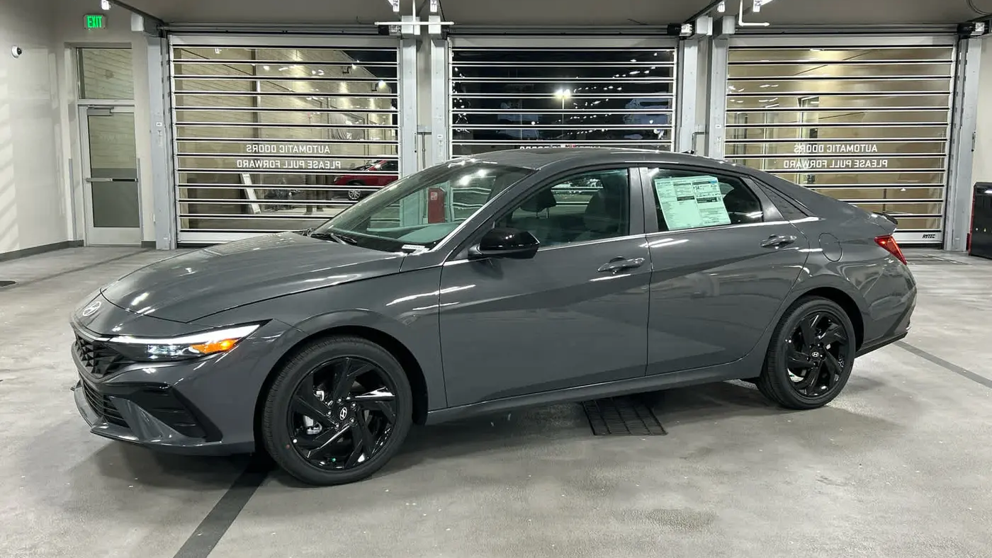 Preowned 2026 Hyundai ELANTRA SEL Sport Premium for Sale