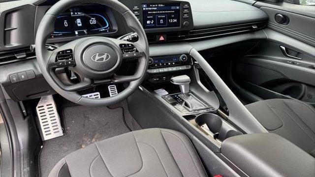 2026 Hyundai ELANTRA SEL Sport Premium