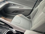 2024 Elantra Thumbnail 17