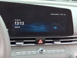 2024 Elantra Thumbnail 18