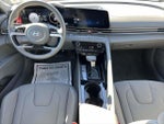 2024 Elantra Thumbnail 18