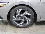2024 Elantra Thumbnail 17