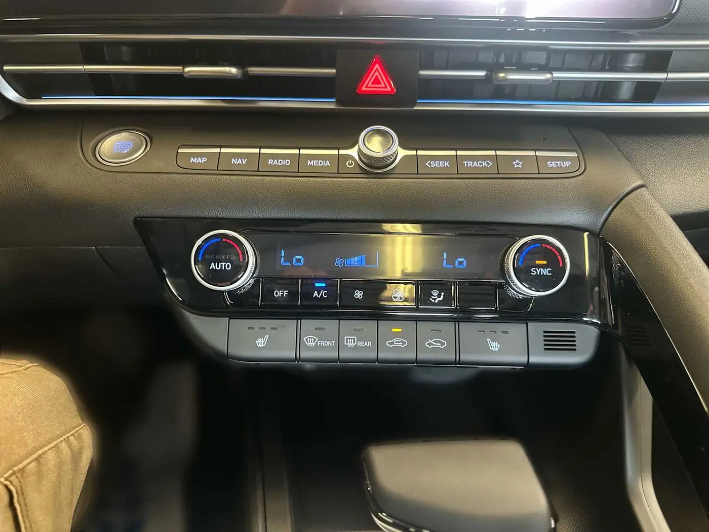 2025 Hyundai Elantra - $24,995