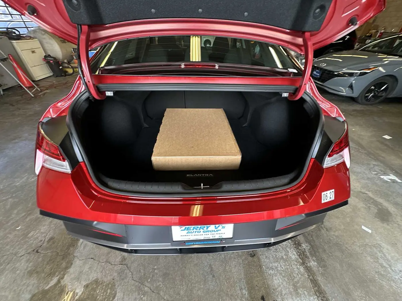 2025 Hyundai Elantra - $24,995