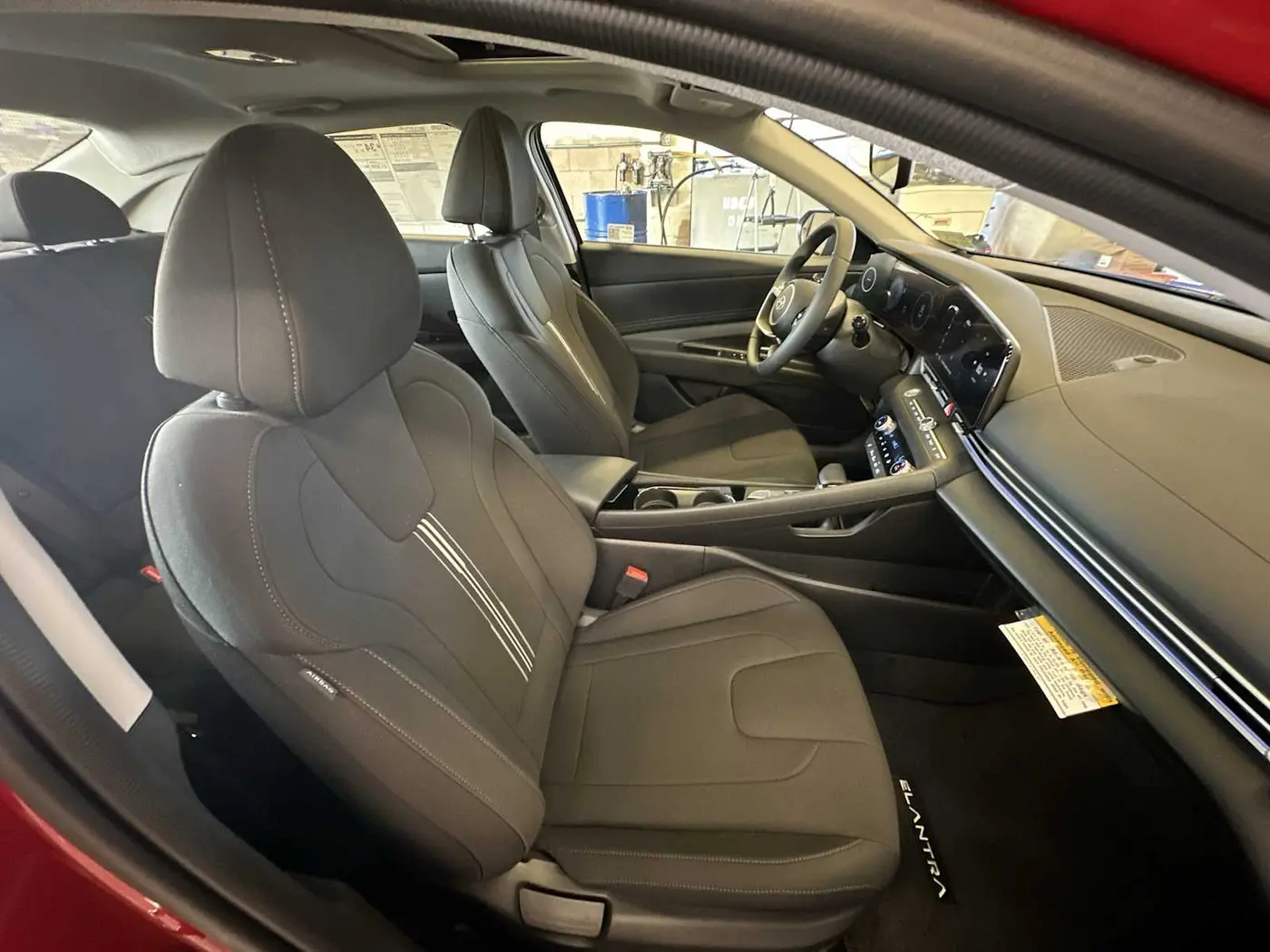 2025 Hyundai Elantra - $24,995