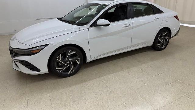 Preowned 2025 Hyundai ELANTRA SEL Convenience for Sale
