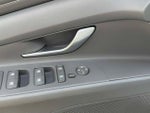 2025 Elantra Thumbnail 12