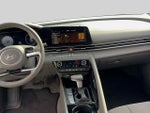 2025 Elantra Thumbnail 15