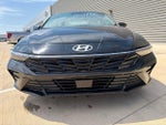 2025 Elantra Thumbnail 9