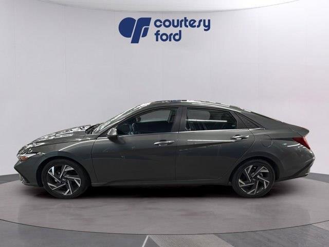 2025 Hyundai Elantra - $23,990