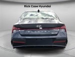 2025 Elantra Thumbnail 4