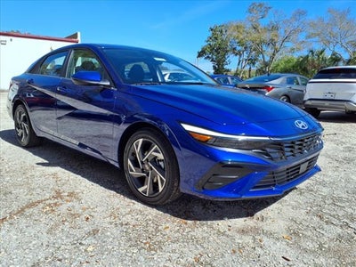 2025 Hyundai Elantra SEL Convenience 4DR Sedan