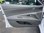 2025 Elantra Thumbnail 10