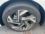 2025 Elantra Thumbnail 11
