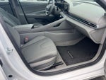 2025 Elantra Thumbnail 13