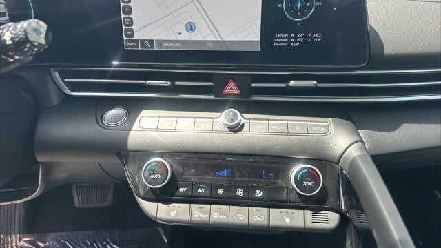 2025 Hyundai ELANTRA SEL Convenience