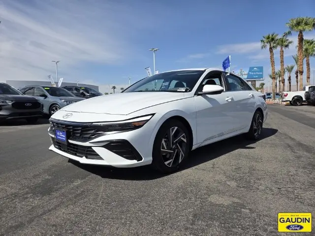 2025 Hyundai Elantra - $19,777