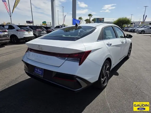 2025 Hyundai Elantra - $19,777