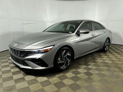 2025 Hyundai Elantra SEL Convenience 4DR Sedan