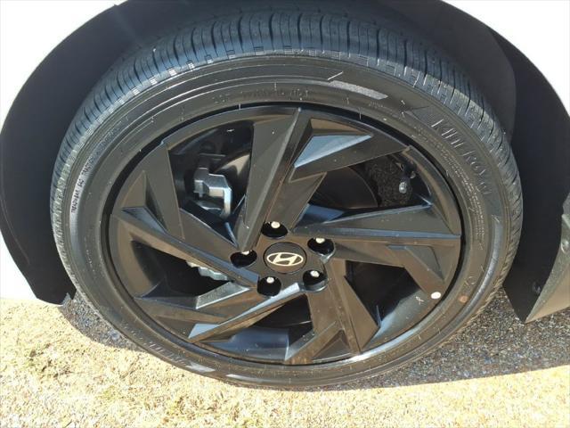 2026 Hyundai Elantra - $22,353