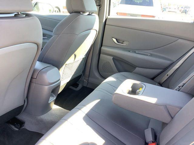 2026 Hyundai Elantra - $25,430