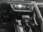 2024 Elantra Thumbnail 18