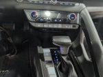 2024 Elantra Thumbnail 18