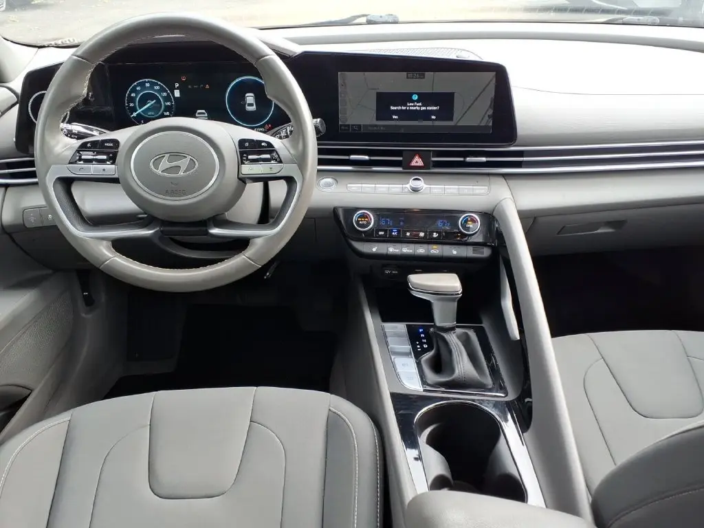 2024 Hyundai Elantra - $19,497