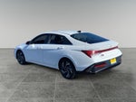 2025 Elantra Thumbnail 3