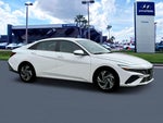 2025 Elantra Thumbnail 10