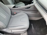 2025 Elantra Thumbnail 15